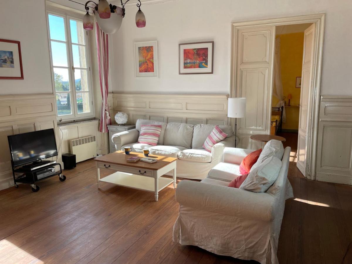 Grosse Ferienwohnung Am Canal Du Midi Mit Dachterrrasse オンプス エクステリア 写真